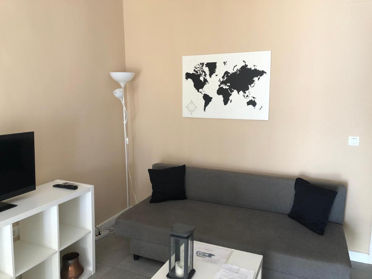 Damas 3 Apartment Caceres Exterior photo